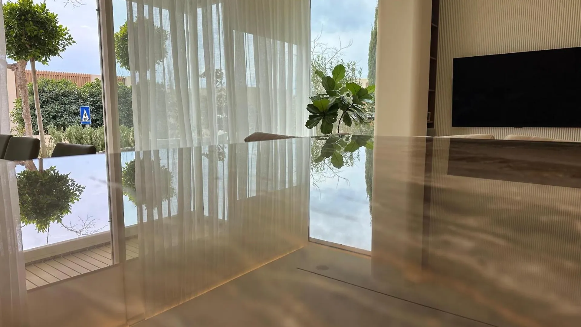 Villa Elodie, Green Coast, Palase  팔라서